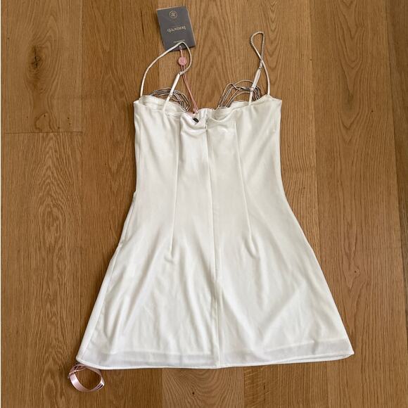 House of CB - Grace Mini Dress in Off White & Silver - Picture 5 of 7